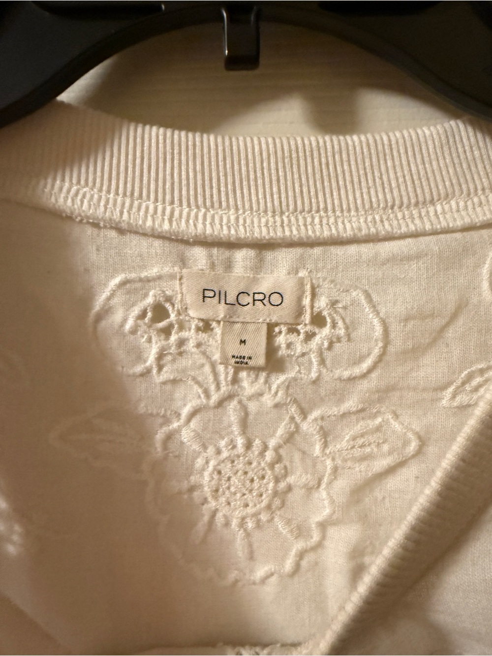 Women’s White Embroidered Cropped Top - Picture 2 of 4